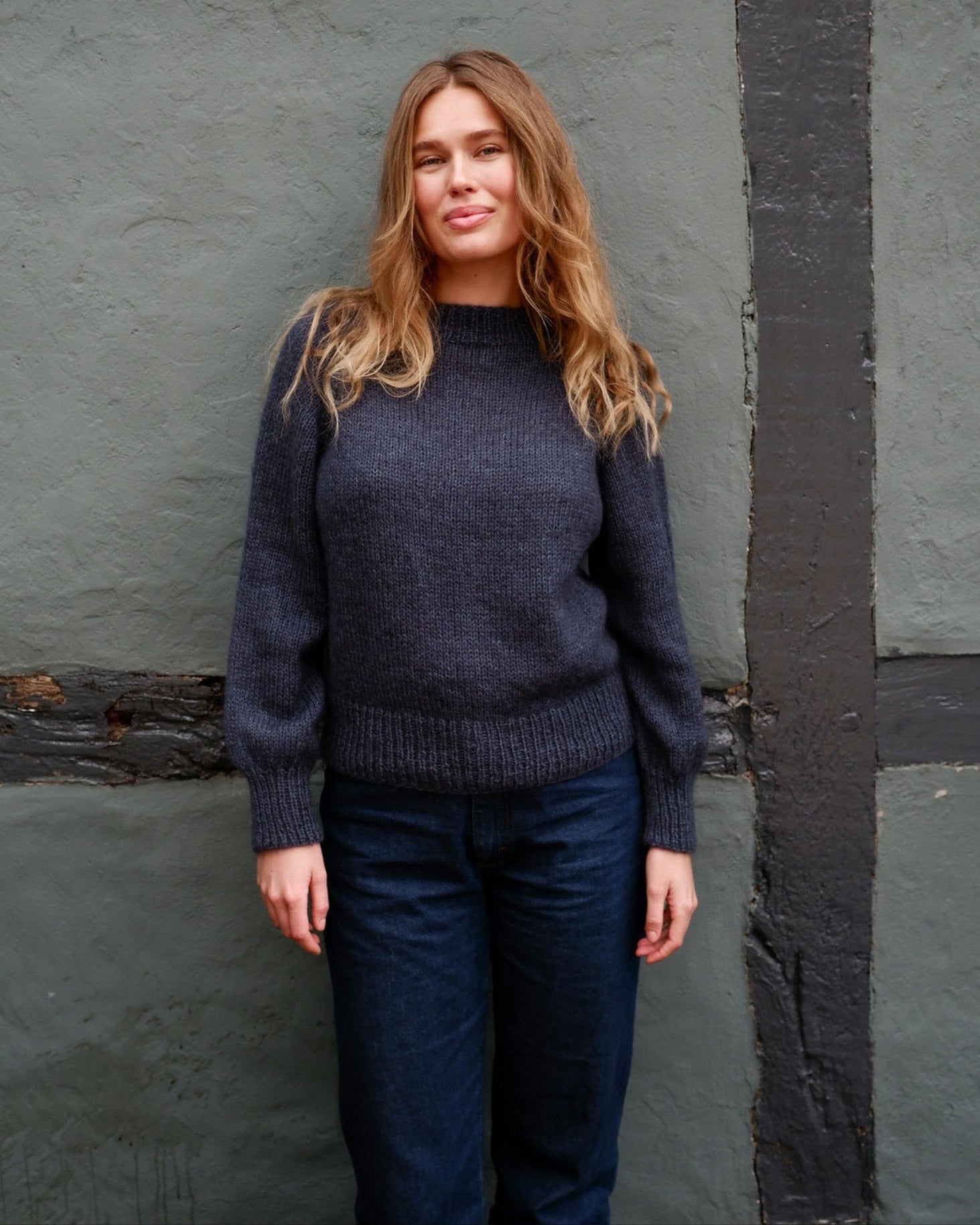 Simple and Simple Sweater